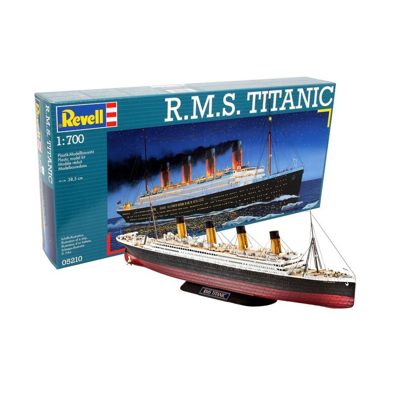 Revell 05210 RMS Titanic in scala 1/700