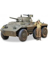 M8 LIGHT ARMORED CAR GREYHOUND 