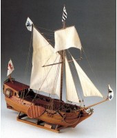 YACHT D'ORO
